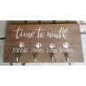 Cuelga correas - Adorno de madera personalizable